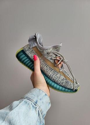 Женские серые кроссовки adidas yeezy boost 350 grey green x изи буст 36