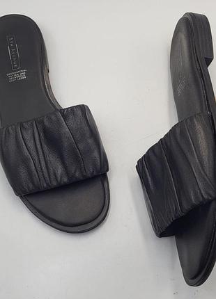 5th avenue leather slides