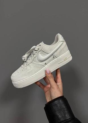 Серые кроссовки унисекс nike air force 1 low 07 wolf grey suede х найк эйр форс 45