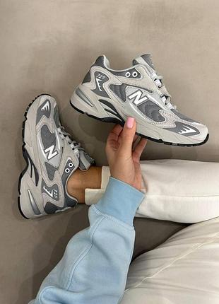 Жіночі сірі кросівки new balance 725 grey white х нью беланс 40