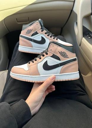 Женские розовые кроссовки nike air jordan 1 retro mid peach winter fur х джордан 38