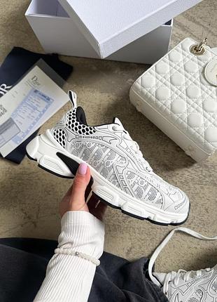 Білі жіночі кросівки dior chrono sneaker white х діор 38