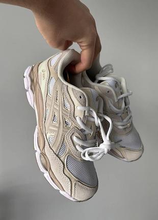 Бежеві кросівки унісекс asics gel nyc beige х асікс 40