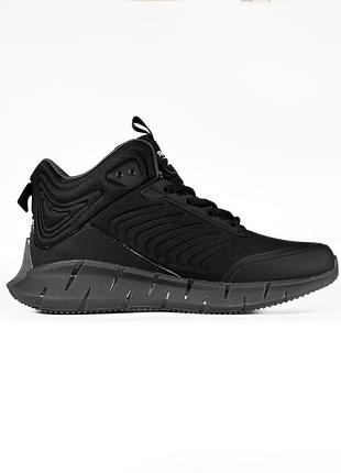 Мужские черные кроссовки reebok zig kinetica black winter fur х рибок 44