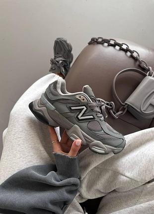 Сірі кросівки унісекс new balance 9060 shadow grey х нью беланс 43