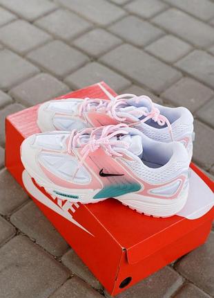 Жіночі білі кросівки nike air pegasus 2k25 wave white pink green х пегасус 36