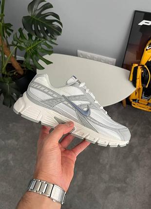 Білі кросівки унісекс nike initiator white grey blue х найк 41