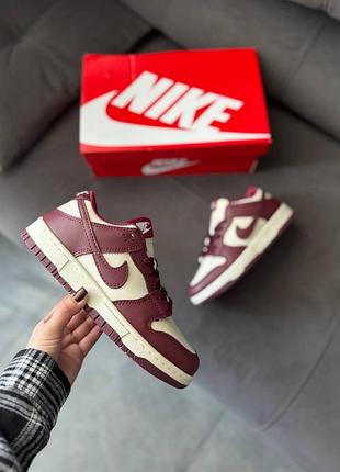 Женские бордовые кроссовки nike dunk low team red bordo beige х данк 36