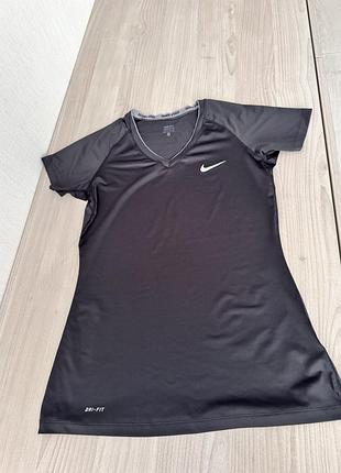 Футболка nike