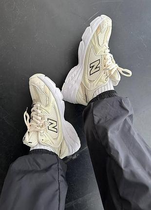 Бежевые светлые кожаные кроссовки нью беланс 530 унисекс new balance 530 beige 38
