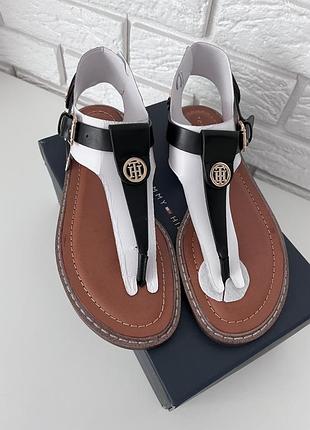 Босоніжки tommy hilgfiger 24 см