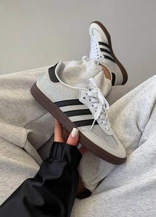 Жіночі сірі кросівки adidas samba light grey swarovski x самба 40