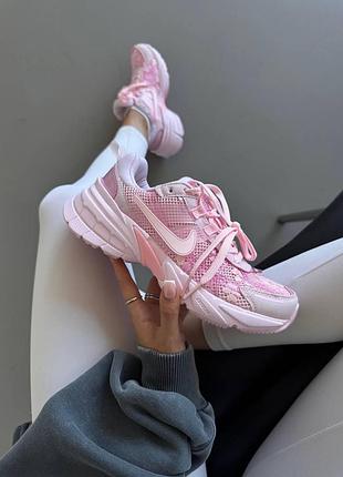 Жіночі рожеві кросівки nike v2k runtekk pink flowers х рантек 36