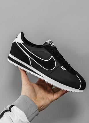 Чорні кросівки унісекс nike cortez black white х кортез 43
