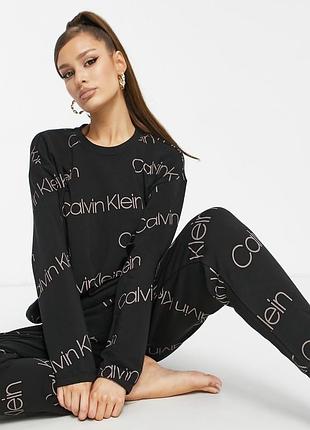 Мʼякий світшот для дому calvin klein, оригінальна домашня кофта брендова.