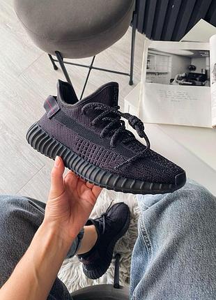 Чорні кросівки унісекс adidas yeezy 350 v2 black reflective laces x їзі буст (реклективні шнурки) 41