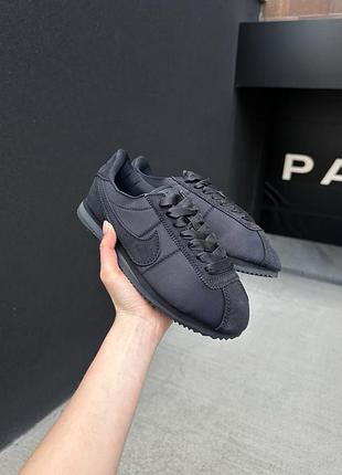 Чорні кросівки унісекс nike cortez textile black х кортез 37