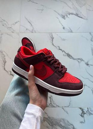 Красные кроссовки унисекс nike sb dunk cherry х данк 41
