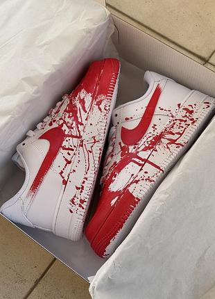 Белые кроссовки унисекс nike air force 1 low custom blood х найк эйр форс 38