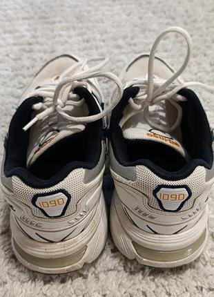 Кроссовки asics 3