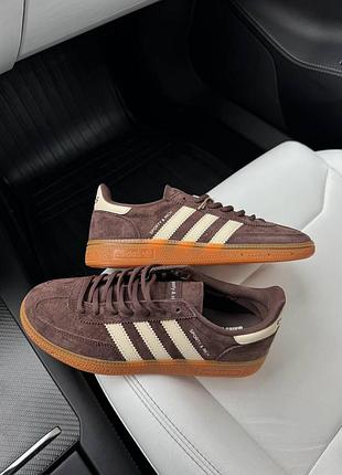 Жіночі бежеві кросівки adidas handball spezial sporty & rich brown х адідас 38