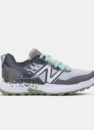 Серые женские кроссовки new balance fresh foam hierro white grey mint х нью беланс 37