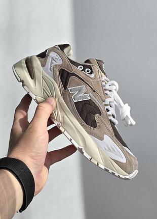Бежеві кросівки унісекс new balance 725 latte brown х нью беланс 40