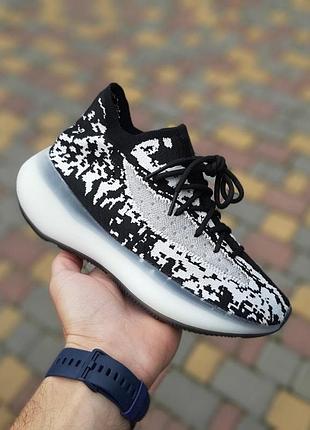 Чоловічі літні кросівки adidas yeezy boost 350 білі з чорним модні кросівки адідас ізі буст чудової якості 43