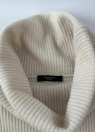 Жіночий білий шерстяний светр weekend max mara