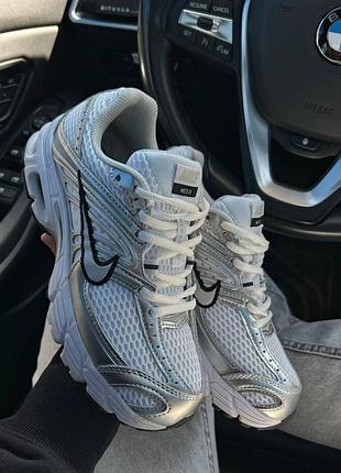 Сірі кросівки унісекс nike air max moto 2k white silver black х найк 40