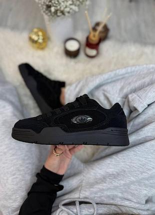 Жіночі чорні кросівки adidas adi 2000 total black х адідас 39