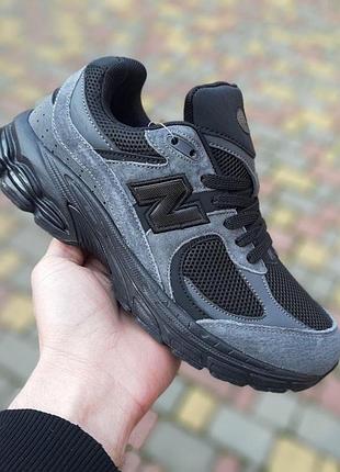 Чоловічі літні кросівки new balance 2002r сірі з чорним кросівки нюбеленс 2002р топ якість 43(26см)