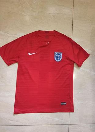 Базова форма nikex england
