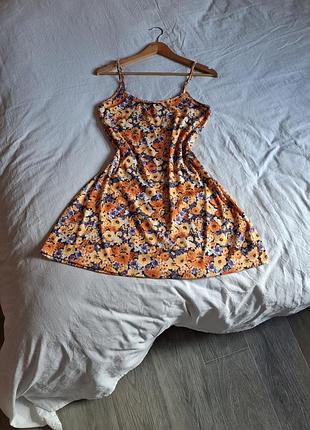 Жіночий літній сарафан помаранчевого кольору з квітковим принтом h&m
