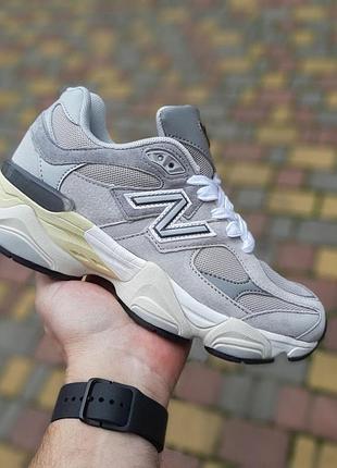 Чоловічі літні кросівки new balance 9060 світло сірі нюбеленс 9060 для хлопця чудової якості