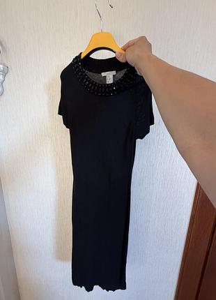 Чорна сукня h&m з декором, розмір xs, ідеальний стан