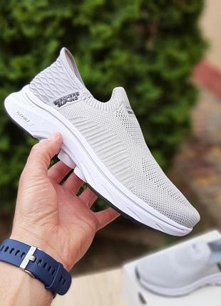 Чоловічі літні кросівки мокасини skechers slip-ins go walk світло сірі модні кроссовки скечерс сітка