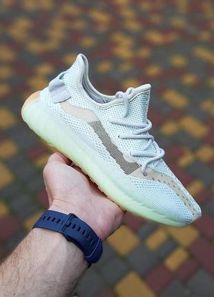 Жіночі кросівки adidas yeezy boost 350 бірюзові модні кросівки адідас ізі буст 39