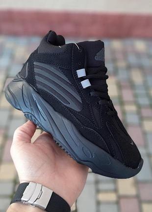 Теплі жіночі зимові шкіряні кросівки adidas yeezy boost 700 high високі чорні кросівки адідас для хлопця