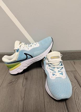 Чоловічі кросівки nike react miler 3
