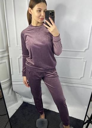 Женский спортивный велюровый костюм лиловый m