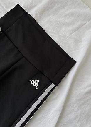 Жіночі лосіни від adidas