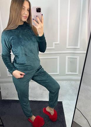 Жіночий спортивний велюровий костюм смарагдовий s