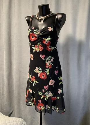 Сукня bershka