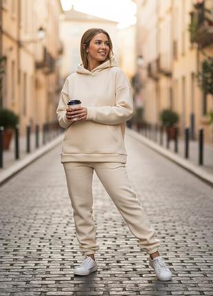 Женский спортивный теплый костюм на флисе батал молочный 2xl/3xl