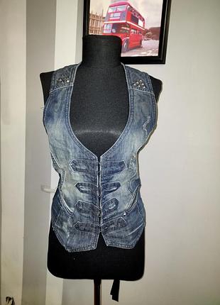 Жилетка джинсовая  tom tailor denim.