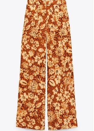 Яркие брюки палаццо zara в цветочный принт состав лен и коттон размер s/44