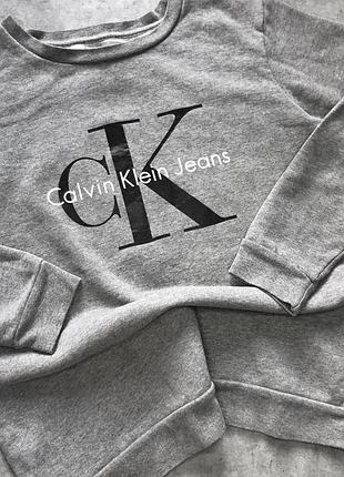 Свитшот calvin klein 4