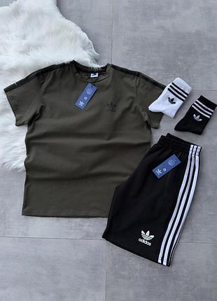 Комплект чоловічий футболка+шорти adidas khaki! летний комплект мужской футболка и шорты! костюм + шкарпетки у подарунок! розміри xs-3xl!