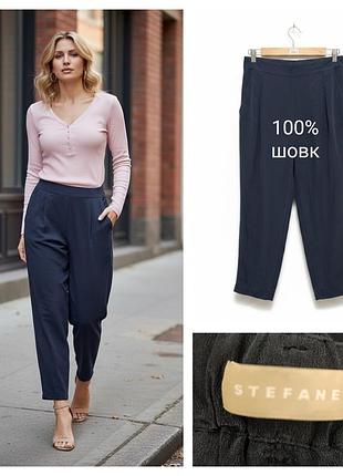 Stefanel, made in italy, жіночі шовкові штани, пояс на резинці. з боковими кишенями., синього кольору.